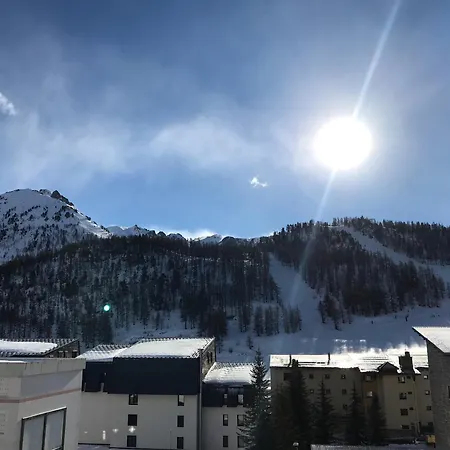 Apartment 6 Pers., Proche Pistes Et Commerce, Parking Prive, Animaux Acceptes - - Fr-1-445-98 *